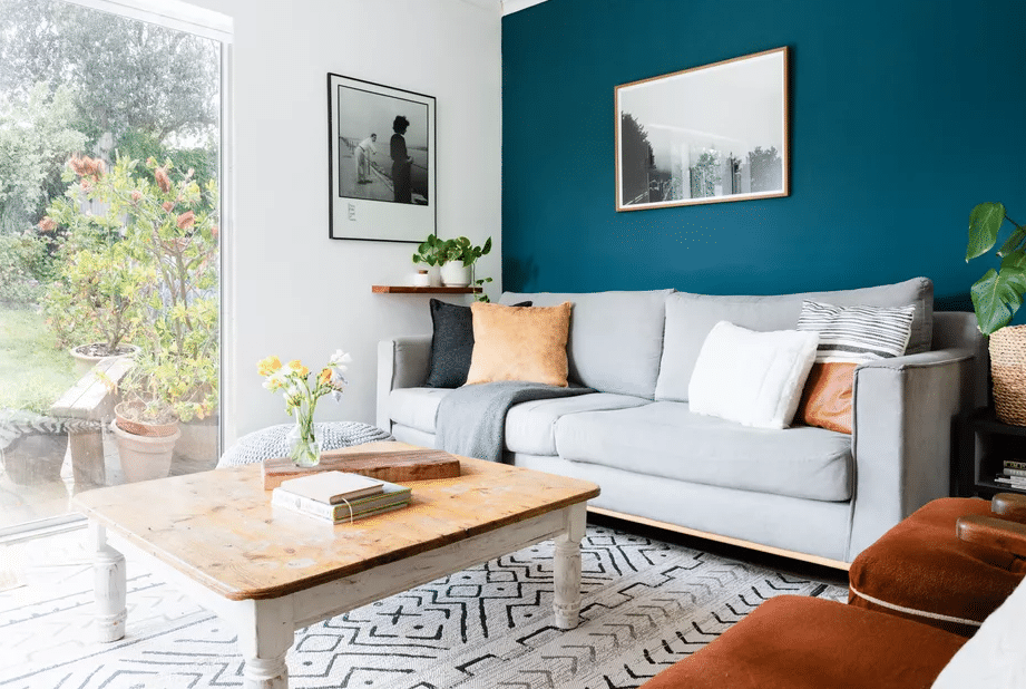 Accent wall image